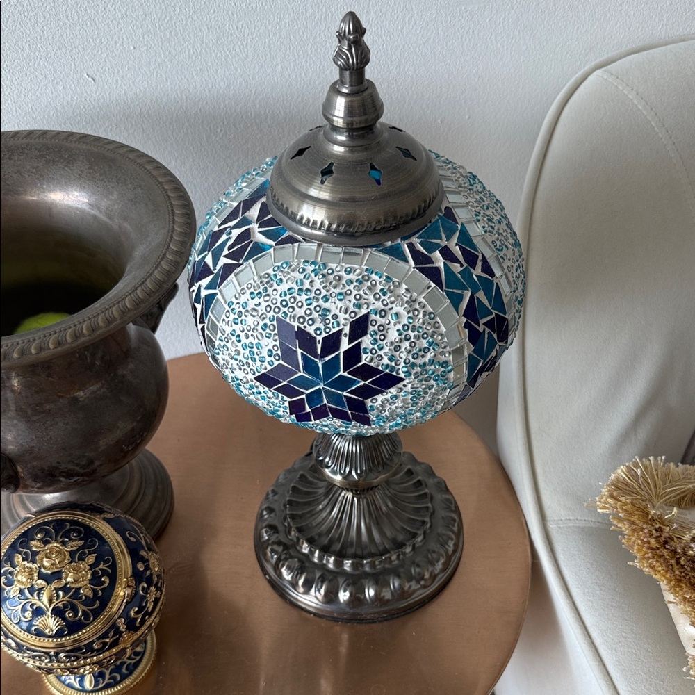 Mosaic Glass Table Lamp with Silver Base